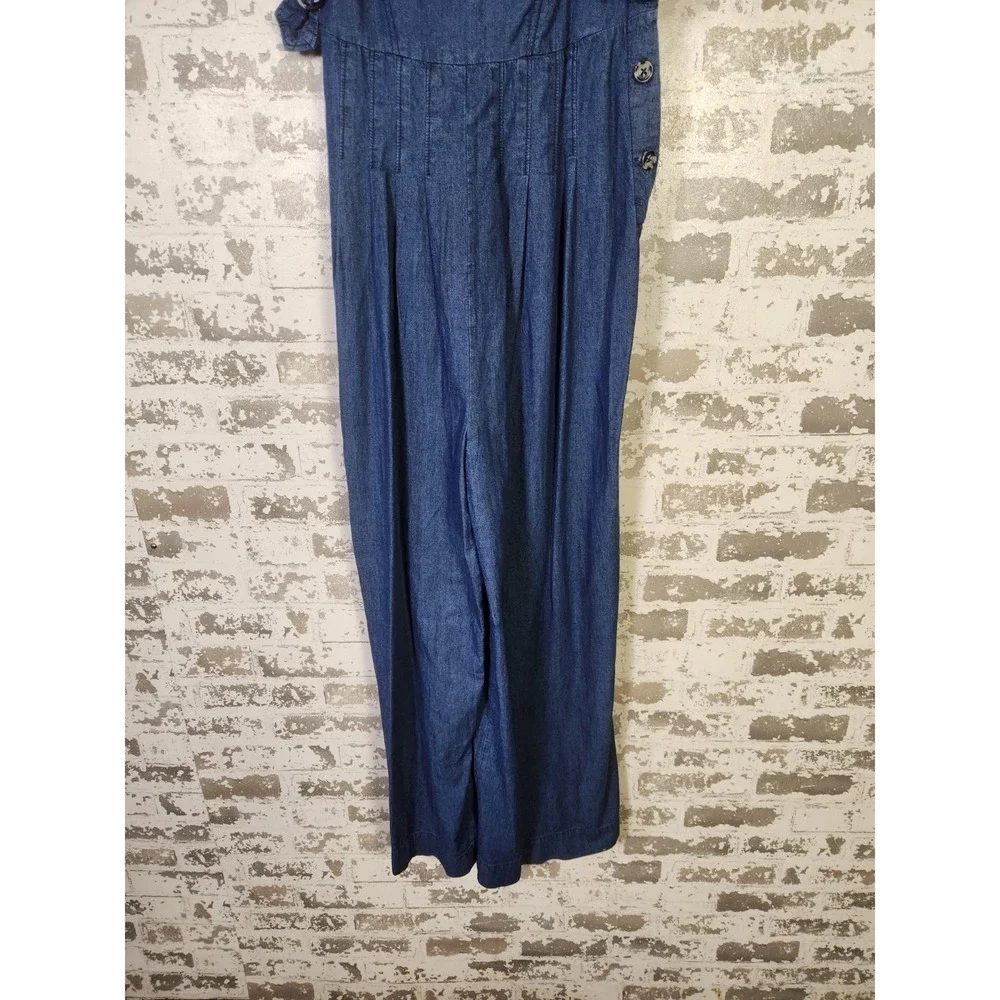 Free People Denim Jumpsuit Size 10 Blue Wide Leg Tie Strap Smocked Boho Festival - Picture 3 of 15